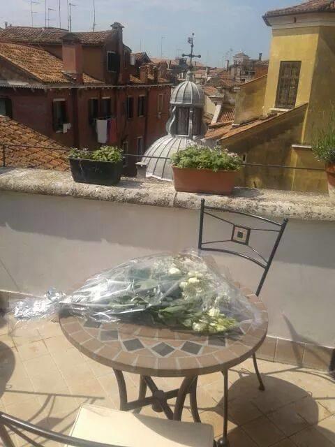 B&B La Terrazza Dei Miracoli Venecia Exterior foto